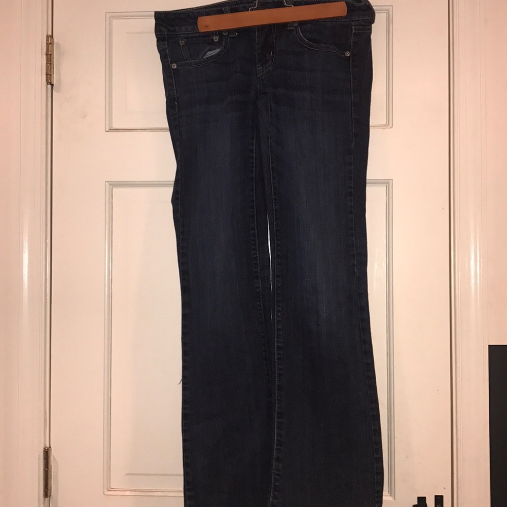 Jeans. Stretchable
